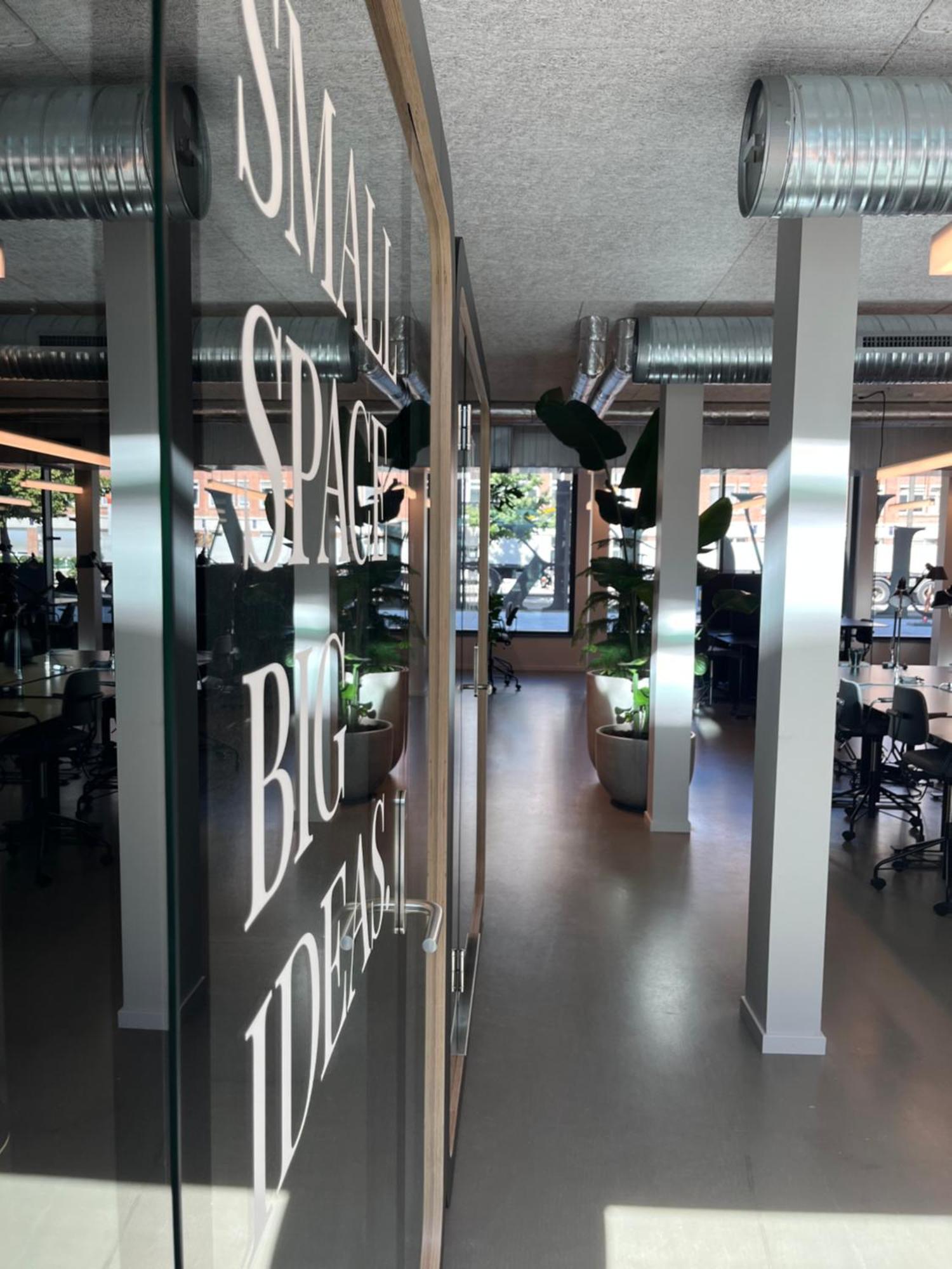 Unity Malmoe - A Studio Hotel Bagian luar foto