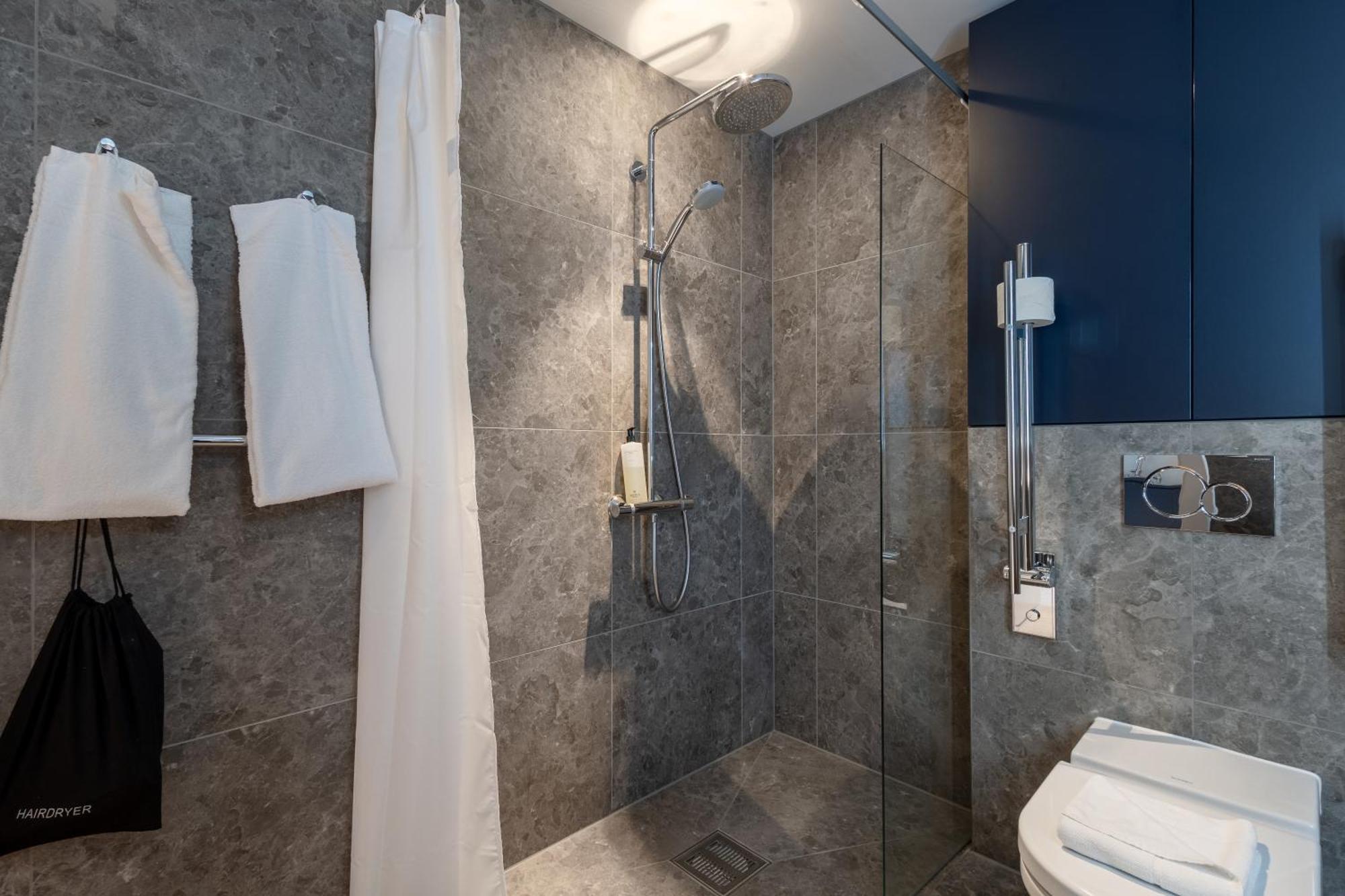 Unity Malmoe - A Studio Hotel Bagian luar foto